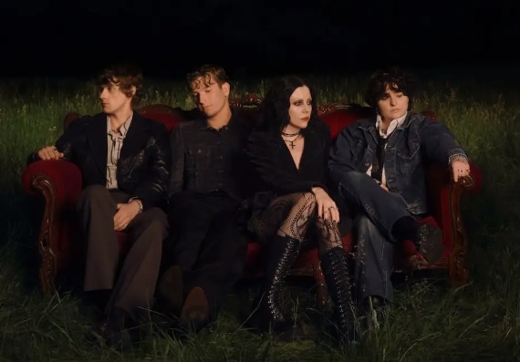 pale waves